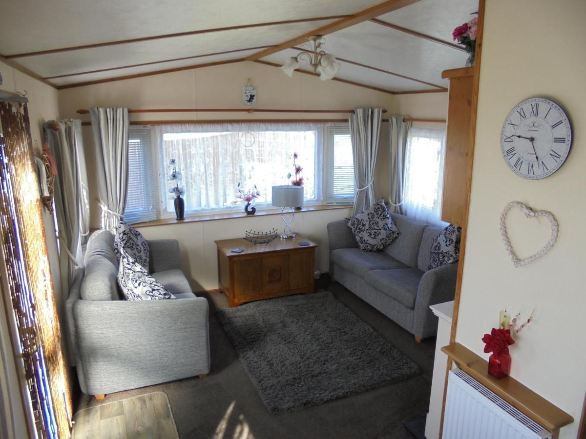 6 Berth Central Heated On The Chase Ingoldmells Exterior foto