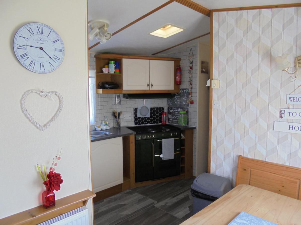 6 Berth Central Heated On The Chase Ingoldmells Exterior foto